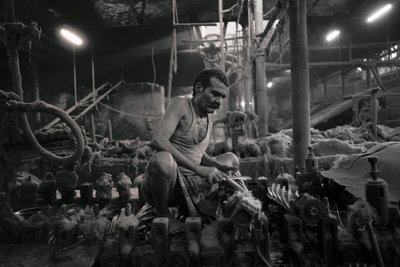 ジュート工場、コルカタ、インド、2017年（写真） 作： Jon Nicholson
