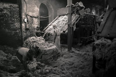 ジュート工場、コルカタ、インド、2017年（写真） 作： Jon Nicholson