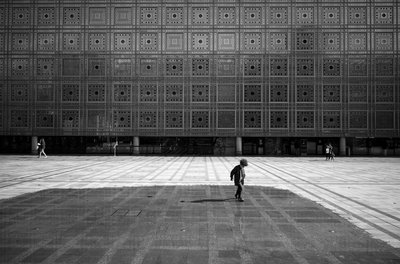 2022年、春のパリ（写真） 作： Jon Nicholson