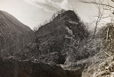 アルバム "Meine weltkriegs - Erinnerungen South-West Front (Carinthia, Italien, South Tyrol) (私の世界の戦争-南西戦線の思い出（カリンシア、イタリア、トレンティーノ・アルト・アディジェ）1915/03/1931-12/11/1918 - Josef Zohles Wien ": 戦地（モノクロ写真）。 作： Josef Zohles