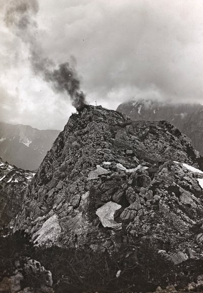 アルバム "Meine weltkriegs - Erinnerungen South-West Front (Carinthia, Italien, South Tyrol) (私の世界の戦争-南西戦線の思い出（カリンシア、イタリア、トレンティーノ・アルト・アディジェ）1915/03/1931-12/11/1918 - Josef Zohles Wien ": 戦地（モノクロ写真）。 作： Josef Zohles