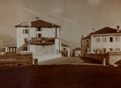 アルバム "Meine weltkriegs - Erinnerungen South-West Front (Carinthia, Italien, South Tyrol) (私の世界大戦-南西戦線の記憶（カリンシア、イタリア、トレンティーノ・アルト・アディジェ）1915/03/1931-12/11/1918 - Josef Zohles Wien ": キウサフォルテの眺め（白黒写真 作： Josef Zohles