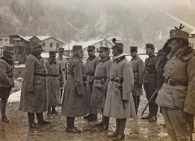 アルバム「Meine weltkriegs - Erinnerungen South-West Front (Carinthia, Italien, South Tyrol) (私の世界大戦-南西戦線の思い出（カリンシア、イタリア、トレンティーノ・アルト・アディジェ）1915/03/1931-12/11/1918 - Josef Zohles Wien ": 大公は
のフレデリック 作： Josef Zohles