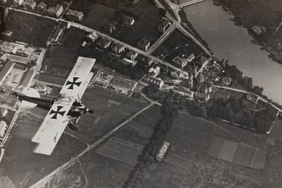 アルバム "Meine weltkriegs - Erinnerungen South-West Front (Carinthia, Italien, South Tyrol) (私の世界大戦-南西戦線の思い出（カリンシア、イタリア、トレンティーノ・アルト・アディジェ）1915/03/1931-12/11/1918 - Josef Zohles Wien ": 航空機検査（モノクロ写真 作： Josef Zohles