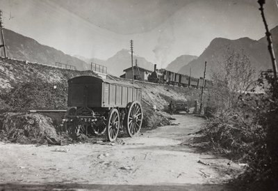 アルバム "Meine weltkriegs - Erinnerungen South-West Front (Carinthia, Italien, South Tyrol) (私の世界大戦-南西戦線の思い出（カリンシア、イタリア、トレンティーノ・アルト・アディジェ）1915年3月31日-1918年11月19日 - Josef Zohles Wien ": 鉄道Tolmezzo (モノクロ写真) 作： Josef Zohles