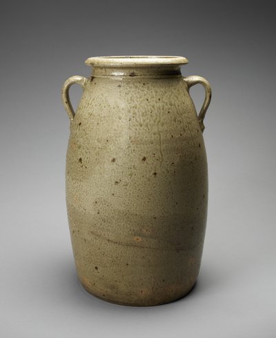 チャーン、c。 1873-1900（アルカリ釉石器） 作： Joseph C. Rushton