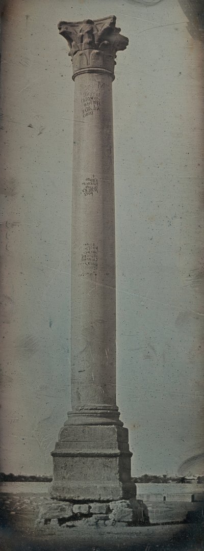 ポンペイの列、アレキサンドリア、1842年 作： Joseph Philibert Girault De Prangey