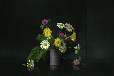 野の花の静物画 作： 