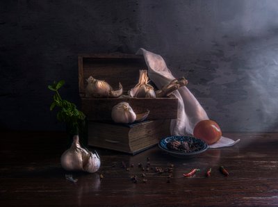  作： 