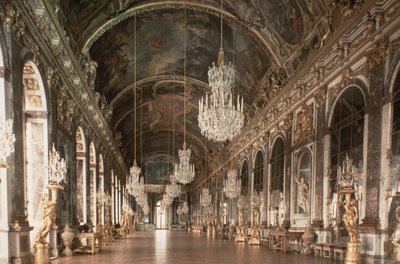 ギャラリーデグレイス（鏡のホール）1678-84 作： Jules Hardouin Mansart