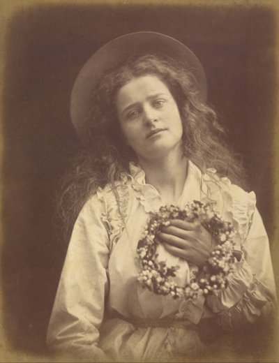 私は5月の女王になるために、母、私は5月の女王になるために 作： Julia Margaret Cameron