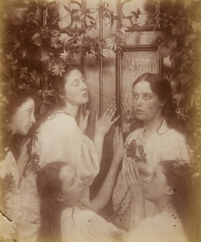 花婿がとても甘いと聞いたことがないか、1874年8月 作： Julia Margaret Cameron