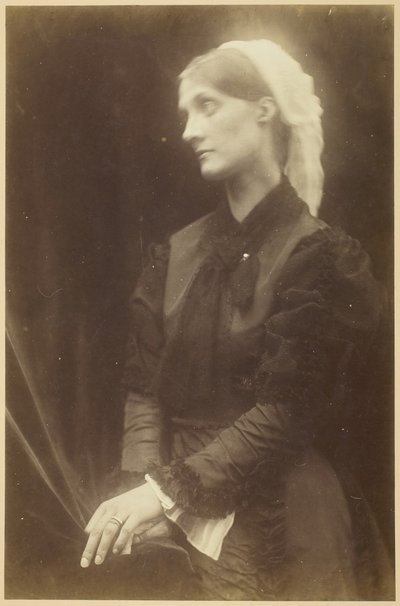 ジュリア・ジャクソン、1874年9月 作： Julia Margaret Cameron