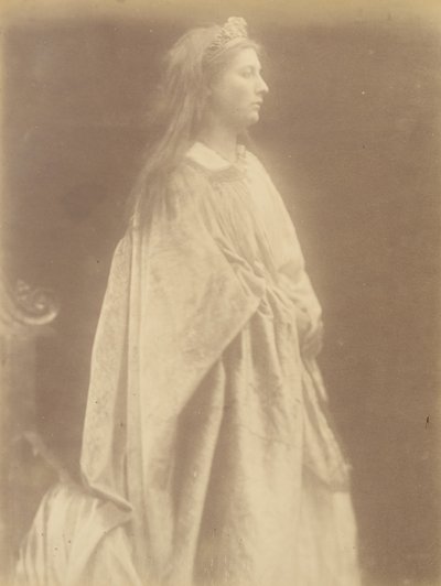 女王ギネヴィア 1874年 作： Julia Margaret Cameron