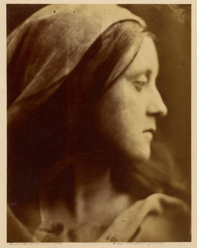 [聖家族の研究］ 作： Julia Margaret Cameron
