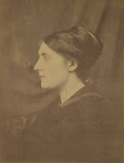 [プロフィールの身元不明の女性]、1866-68。 作： Julia Margaret Cameron