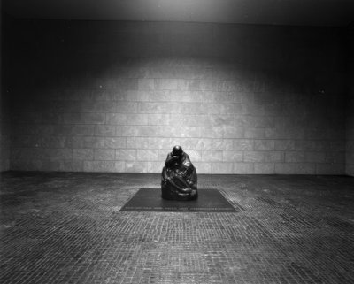 ピエタ 作： Käthe Kollwitz