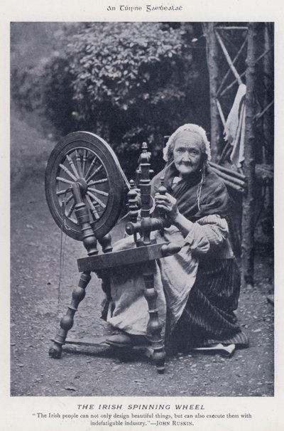 The Irish Spinning Wheel（モノクロ写真 作： Karl Karlovich Piratsky