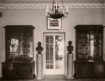 1910年代にロシアのサンクトペテルブルクにあるプーシキン帝国博物館。 作： Karl Kubesch