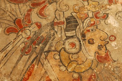 マヤ; マヤの壁画; サン・バルトロ; グアテマラ; ビル・サトゥルノ博士、2002年（写真） 作： Kenneth Garrett
