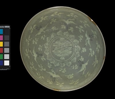 鶴と雲の入ったボウル、c.1150-1200（青磁釉石器） 作： Korean School