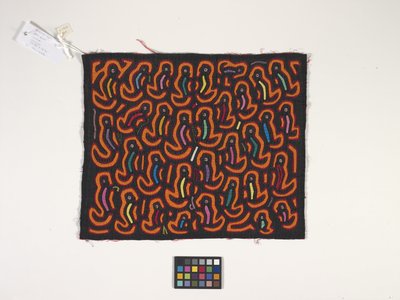 シャツパネル（モーラ）（写真） 作： Kuna Indian Culture