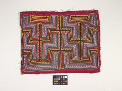 Shirt Panel (Mola) (photo)   1450695   ja       japanese Successfully Translated  Original: Cornwell from the Sheet Map of the 3 Counties of Jamaica Translat: Cornwell from the Sheet Map of the 3 Counties of Jamaica 1452244 ja japanese Successfully Transla 作： Kuna Indian Culture