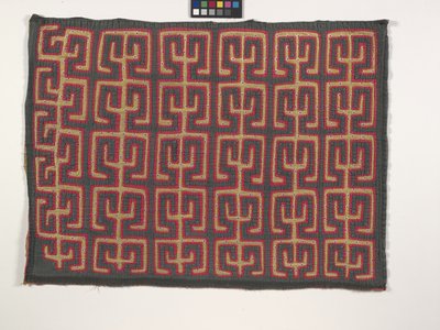 シャツパネル（モーラ）（写真） 作： Kuna Indian Culture
