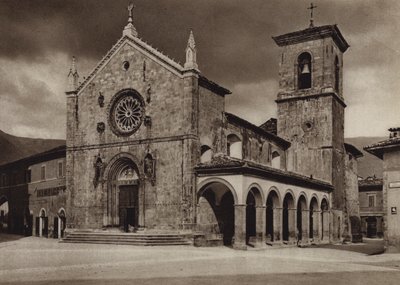 イタリア: Norcia, S. Benedetto (白黒写真) 作： Kurt Hielscher