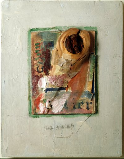 クルト・シュヴィッタース（1887-1948）の「梨のコラージュ」 1938年 個人蔵 作： Kurt Schwitters
