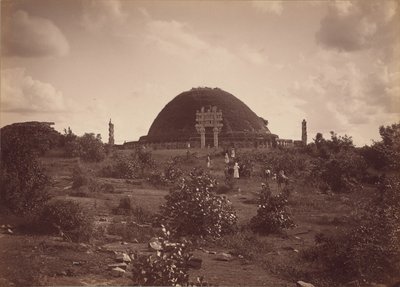 北からのサンチ・トープの全景 作： Lala Deen Dayal