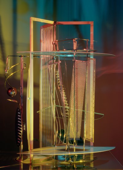 明室変調器 作： Laszlo Moholy Nagy