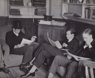 M？Tutor？s、The Library、Eton 作： Laszlo Moholy Nagy