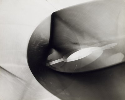 無題 作： Laszlo Moholy Nagy