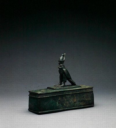 ファルコン・リクワイヤリー（ブロンズ）（ブロンズ） 作： Late Period Egyptian