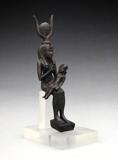 ハルポクラテスとイシス 紀元前7～4世紀 青銅製 作： Late Period Egyptian