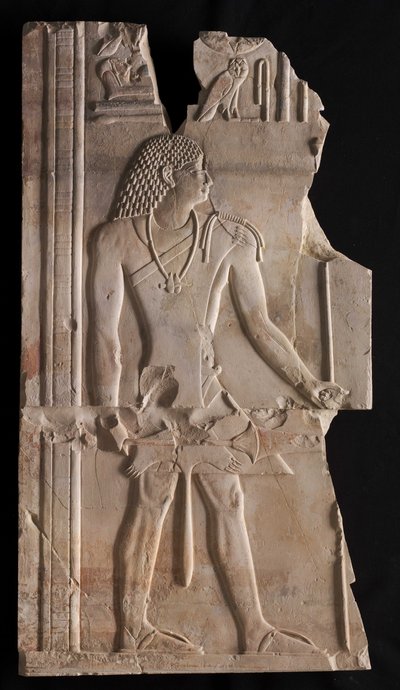 スタッフとセプターの司祭としてのメントゥエムハット、紀元前667〜647年 作： Late Period Egyptian
