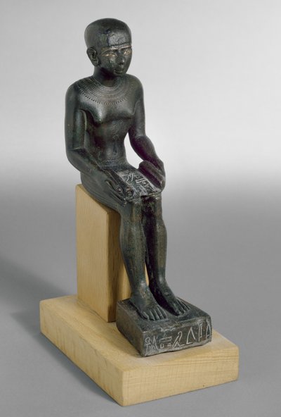 目に銅と金をはめ込んだイムホテップ神の彫像（ブロンズ 作： Late Period Egyptian