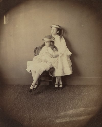ジュリアとエセル・アーノルド 作： Lewis Carroll