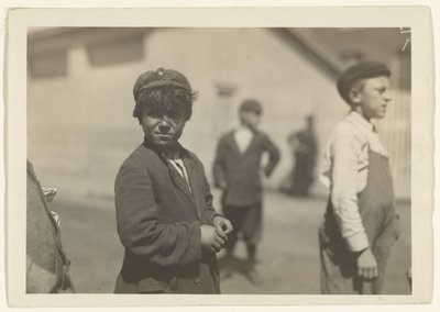 [ジョー（ジョゼ）・メロ（マサチューセッツ州ニューベッドフォード、アクシュネット・ミルズ）]。 作： Lewis W. Hine