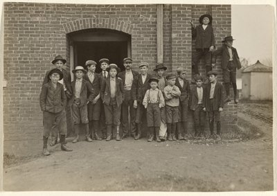 [ジョージア州オーガスタ、キング・マフグ社）。 作： Lewis W. Hine