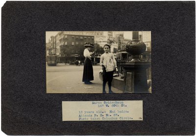 アーロン・サイデンバウム、147 West 60th Street、ニューヨーク市 作： Lewis Wickes Hine