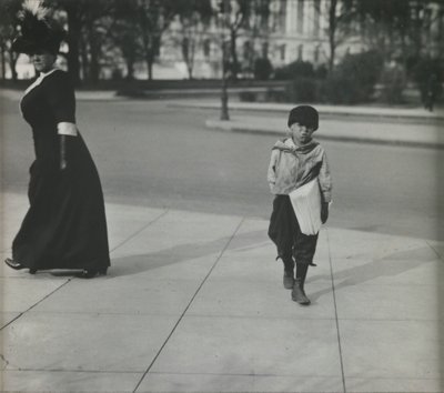  作： Lewis Wickes Hine