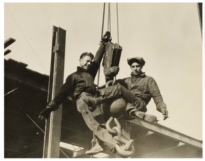 建設労働者のエンパイアステートビルディング、1930年頃 作： Lewis Wickes Hine