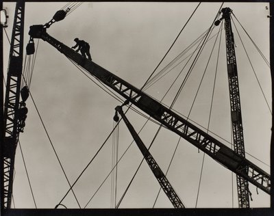 エンパイア・ステート・ビルのデリック作業員 作： Lewis Wickes Hine