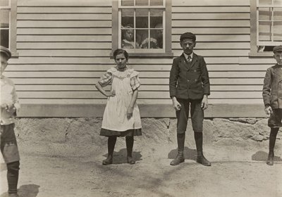  作： Lewis Wickes Hine