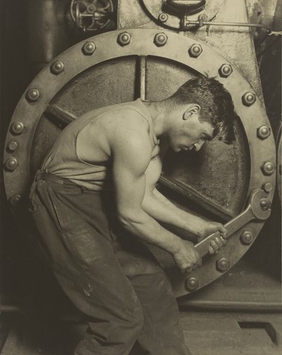 機械工および蒸気ポンプ、1921年 作： Lewis Wickes Hine