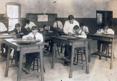 不明な画像 作： Lewis Wickes Hine