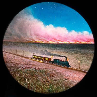 火事になった大草原と列車、手彩色のマジックランタンスライド 作： Unbekannt Unbekannt