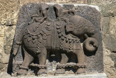 インド、マハラシュトラ州、ダウラタバード（デーヴァギリ）の砦にある象のレリーフ 作： Unbekannt Unbekannt